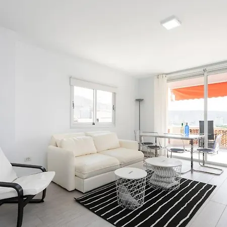 The White Heart House - Attic Sea View